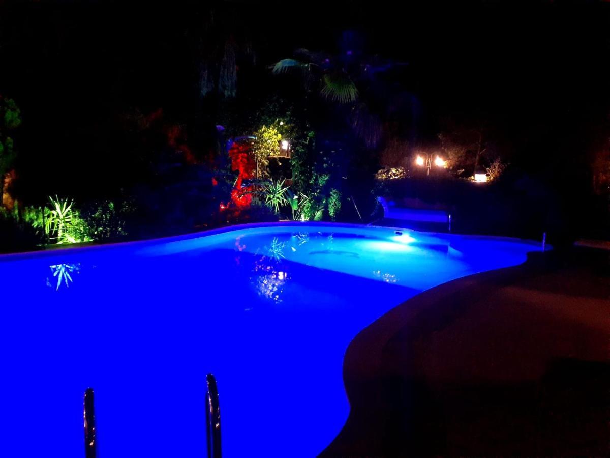 Hotel 212 Olympos Exterior foto
